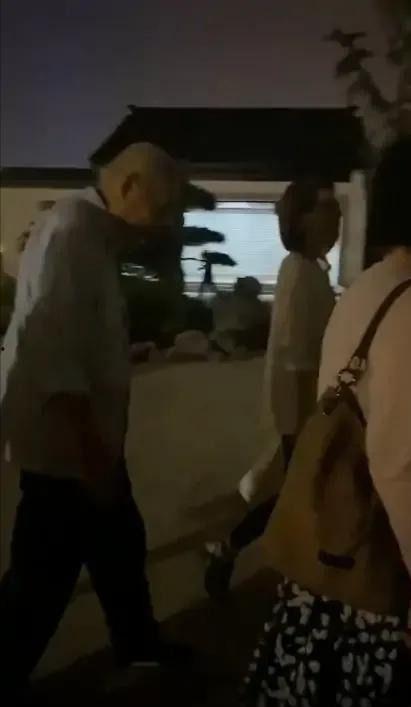 娱乐吃瓜的老公是谁啊视频,娱乐吃瓜背后的神秘老公身份大猜想